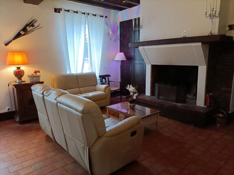 Domaine De La Dijonniere La Berrichonne Villa Clemont ภายนอก รูปภาพ